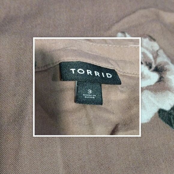 Torrid Sheer eyelet paneling breaks up a soft twill blouse Size 3X Size Chart ln - Picture 5 of 6